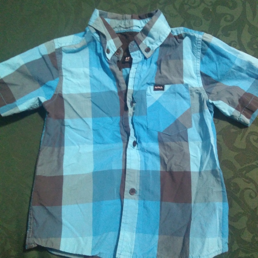 3T boys Hurley button down shirt